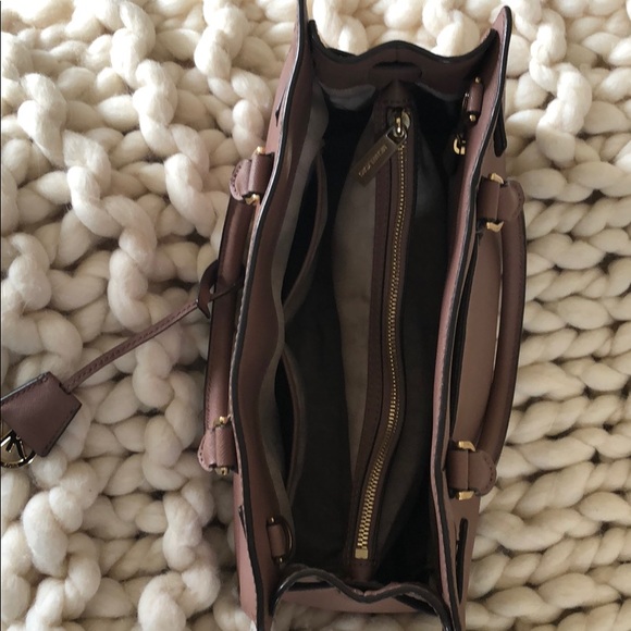 Michael Kors Dillon Satchel - Picture 3 of 8